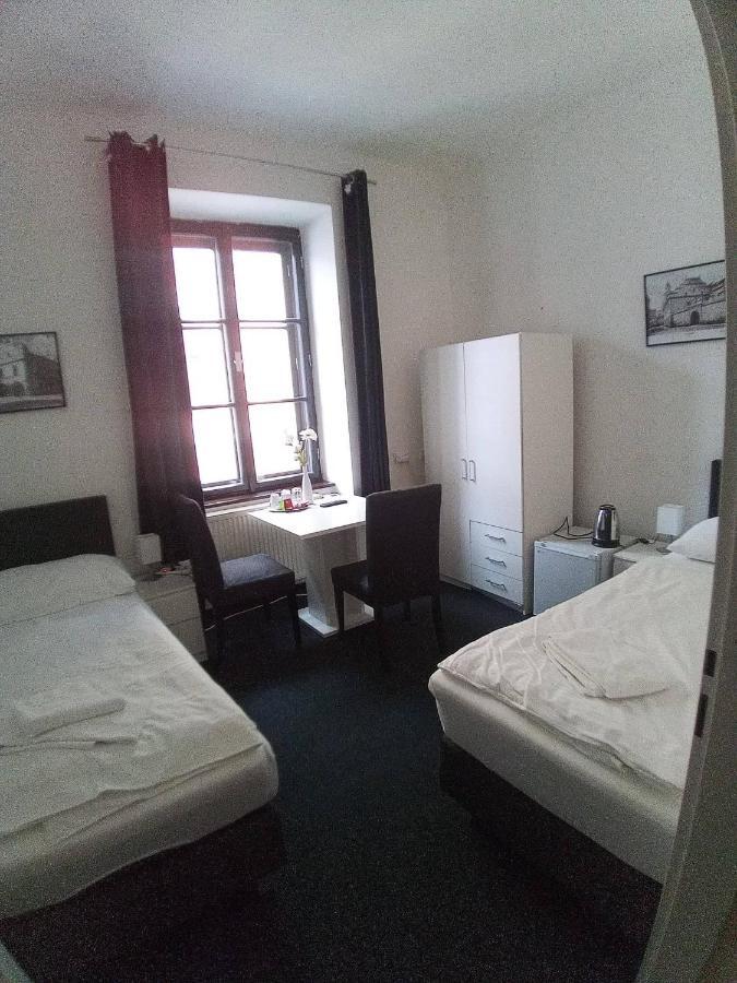 Hotel Bily Konicek Třeboň Екстериор снимка